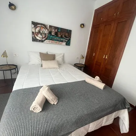 - Casa Abades Dos -
